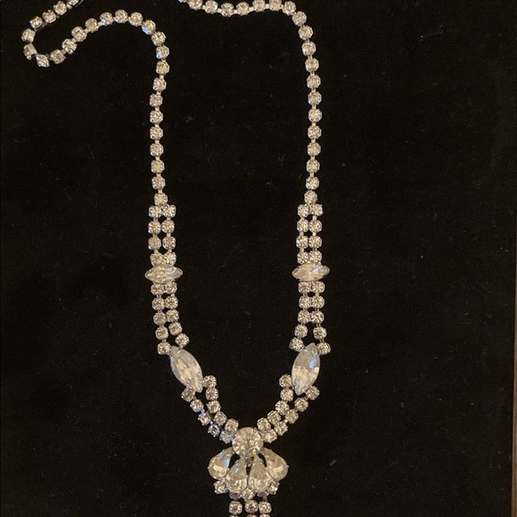 Vintage Rhinestone Necklace - Picture 2 of 3